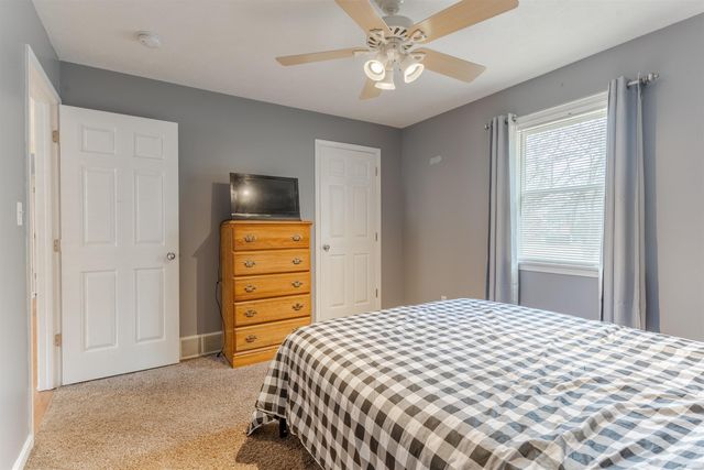 5768 Garden Valley Road, Newburgh, IN 47630