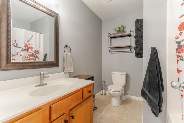 5768 Garden Valley Road, Newburgh, IN 47630