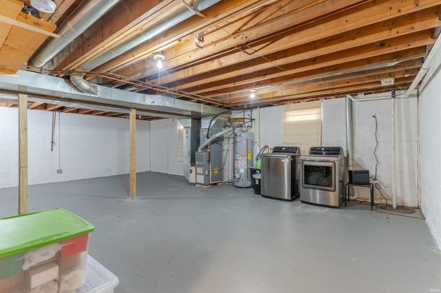 5768 Garden Valley Road, Newburgh, IN 47630