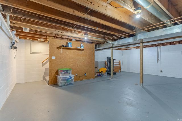 5768 Garden Valley Road, Newburgh, IN 47630