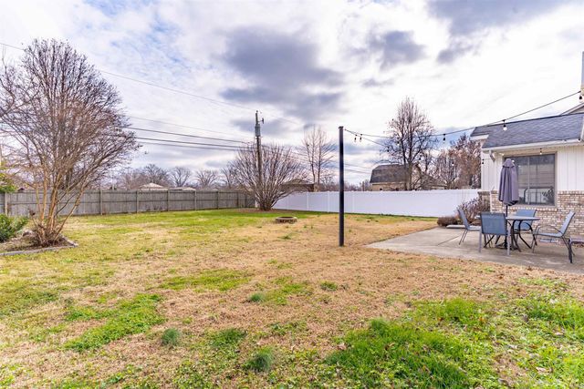 5768 Garden Valley Road, Newburgh, IN 47630