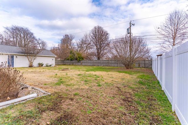 5768 Garden Valley Road, Newburgh, IN 47630