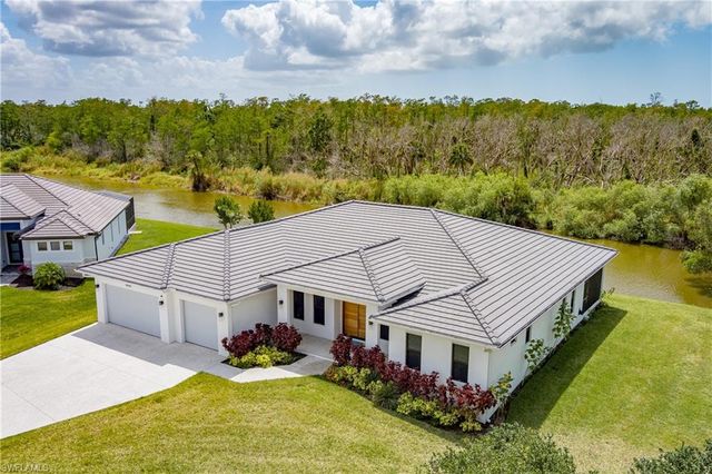 18355 Fairmont DR, Naples, FL 34114