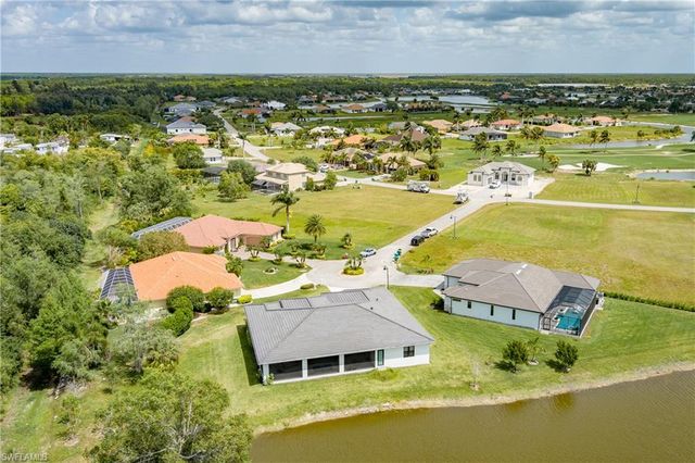 18355 Fairmont DR, Naples, FL 34114