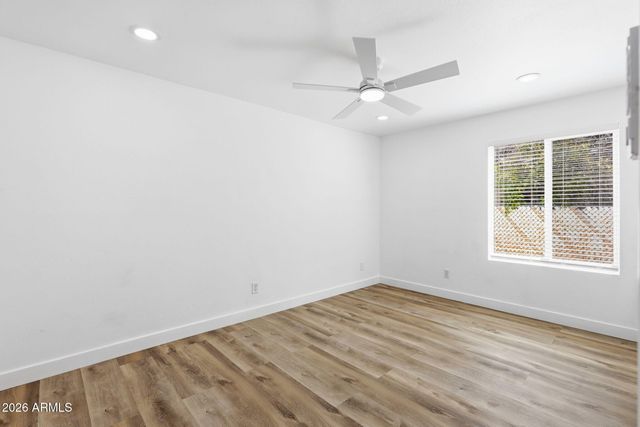 4136 W CARON Street, Phoenix, AZ 85051