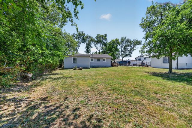 610 Jefferson Avenue, Princeton, TX 75407