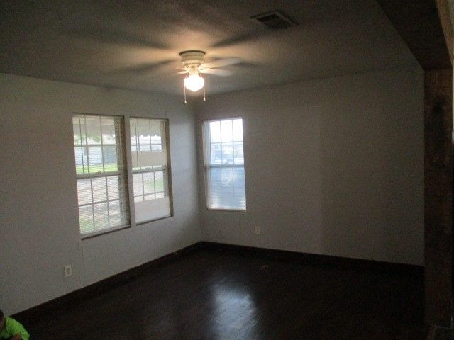 610 Jefferson Avenue, Princeton, TX 75407