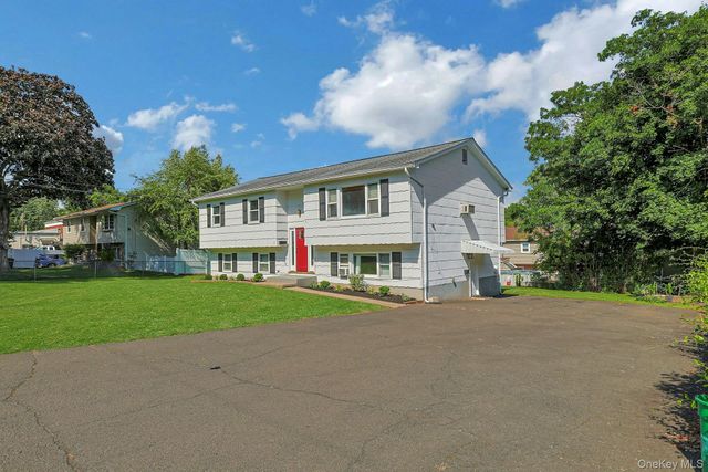 11 Whitman Street, Congers, NY 10920