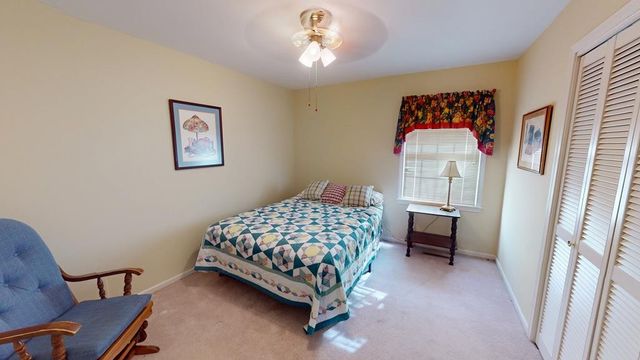 315 Highwood Cir, Paris, TN 38242