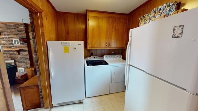 315 Highwood Cir, Paris, TN 38242