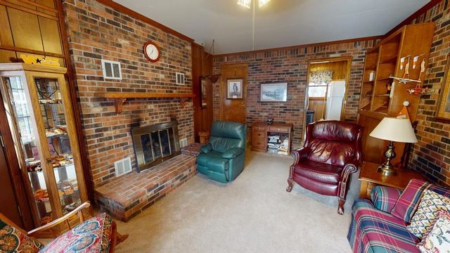 315 Highwood Cir, Paris, TN 38242