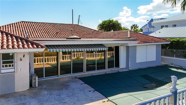 2811 NE 57th St, Fort Lauderdale, FL 33308