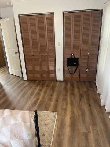 300 S Ozark Street, Girard, KS 66724