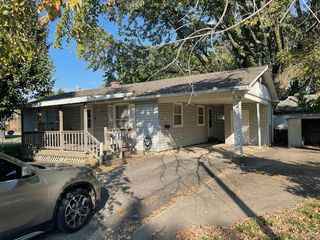 300 S Ozark Street, Girard, KS 66724