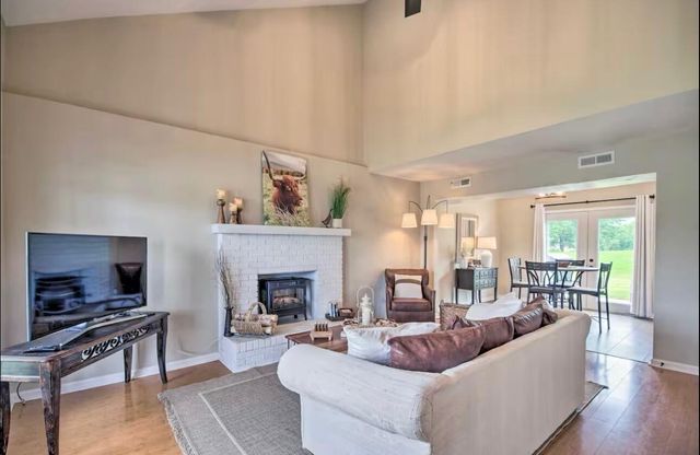 532 W SOUTHAMPTON DR, Columbia, MO 65203