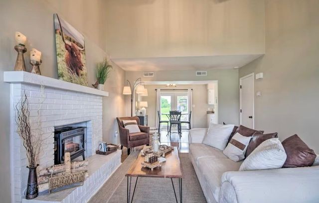 532 W SOUTHAMPTON DR, Columbia, MO 65203