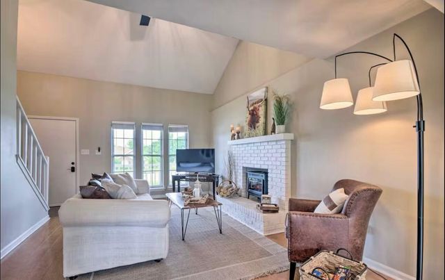 532 W SOUTHAMPTON DR, Columbia, MO 65203