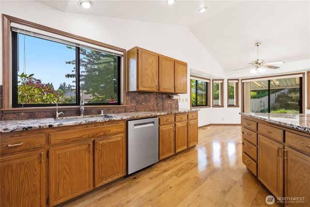 826 169th Place SW, Lynnwood, WA 98037
