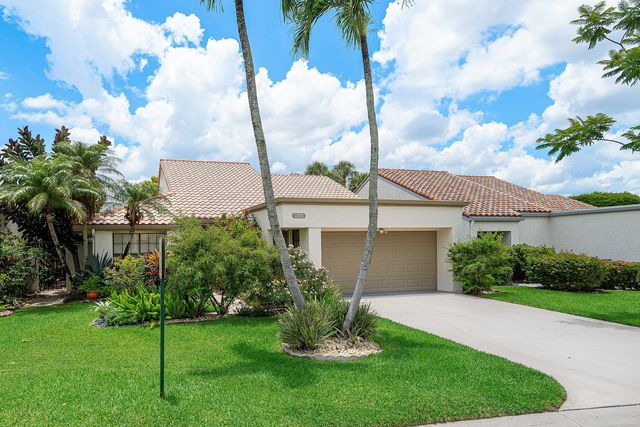 5635 Kiowa Circle, Boynton Beach, FL 33437