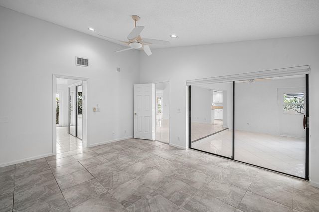 5635 Kiowa Circle, Boynton Beach, FL 33437