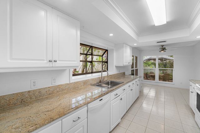 5635 Kiowa Circle, Boynton Beach, FL 33437