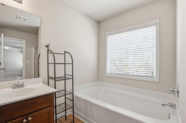 244 Westmoreland Ct, Lawrenceville, GA 30043