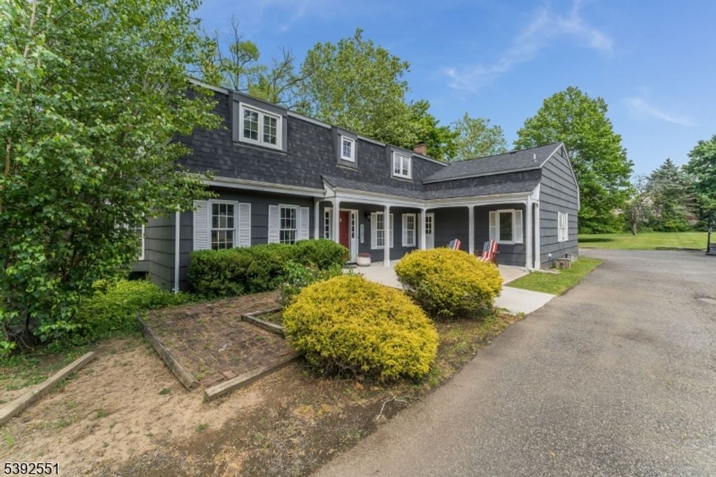 5 Brookfield Way, Mendham Boro, NJ 07945 — photo 2