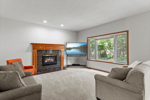 2624 91st Crescent N, Brooklyn Park, MN 55443