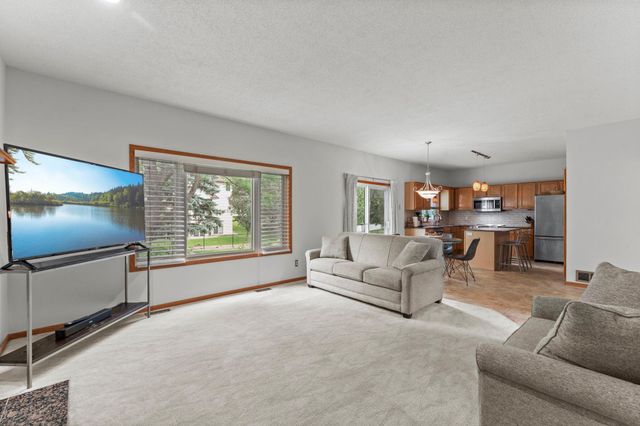 2624 91st Crescent N, Brooklyn Park, MN 55443