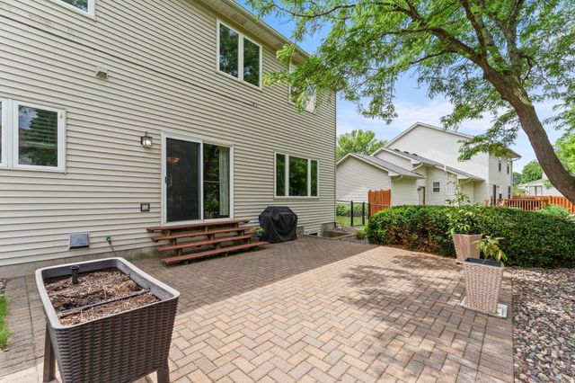 2624 91st Crescent N, Brooklyn Park, MN 55443