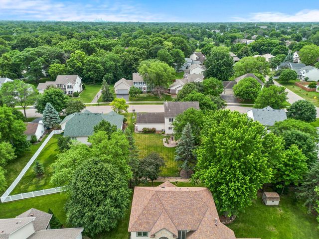 2624 91st Crescent N, Brooklyn Park, MN 55443