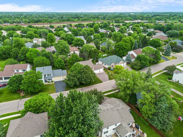 2624 91st Crescent N, Brooklyn Park, MN 55443