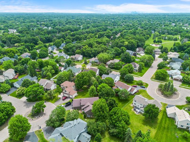 2624 91st Crescent N, Brooklyn Park, MN 55443