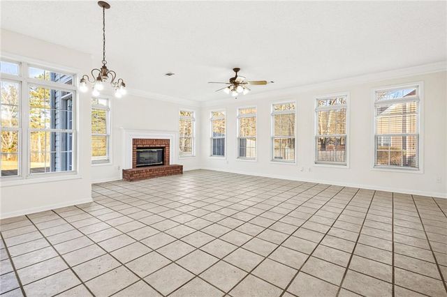 215 Shoreline Drive, Fayetteville, GA 30215