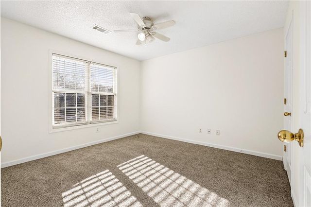 215 Shoreline Drive, Fayetteville, GA 30215