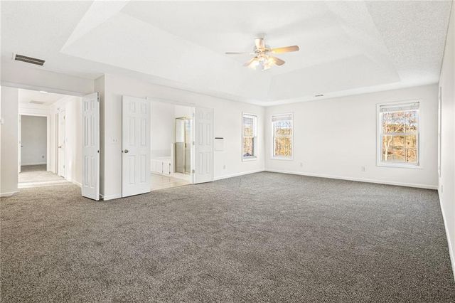 215 Shoreline Drive, Fayetteville, GA 30215