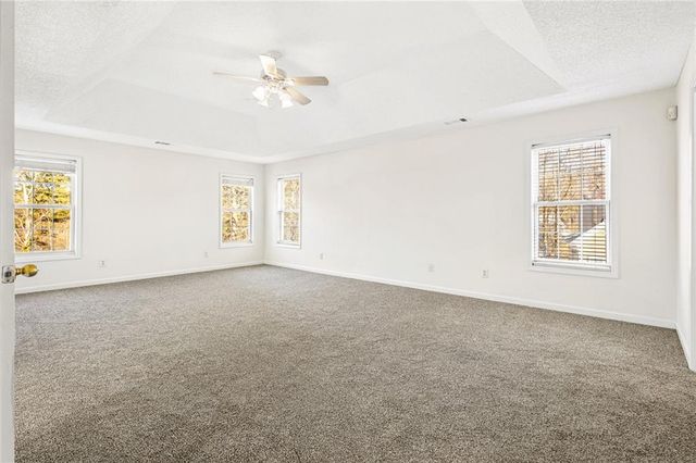 215 Shoreline Drive, Fayetteville, GA 30215