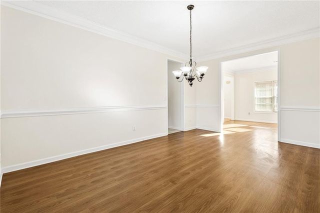 215 Shoreline Drive, Fayetteville, GA 30215