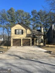 3877 Morning Dew Way, Powder Springs, GA 30127