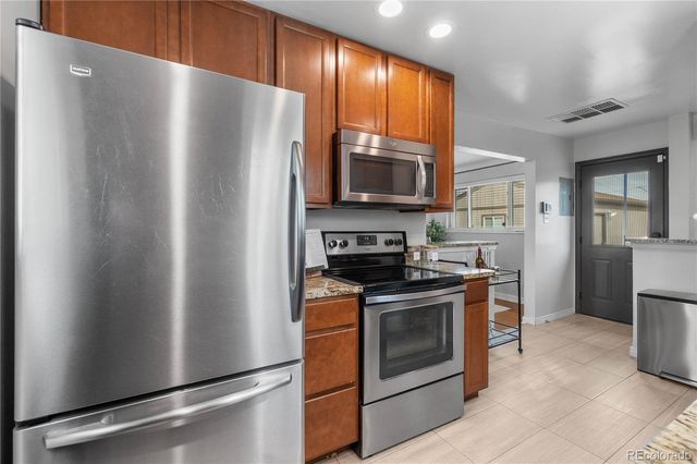 3032 N Adams Street, Denver, CO 80205