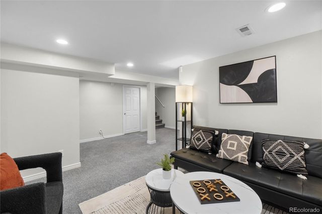 3032 N Adams Street, Denver, CO 80205