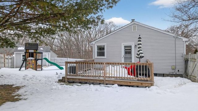 1 Pettine Street, Coventry, RI 02816