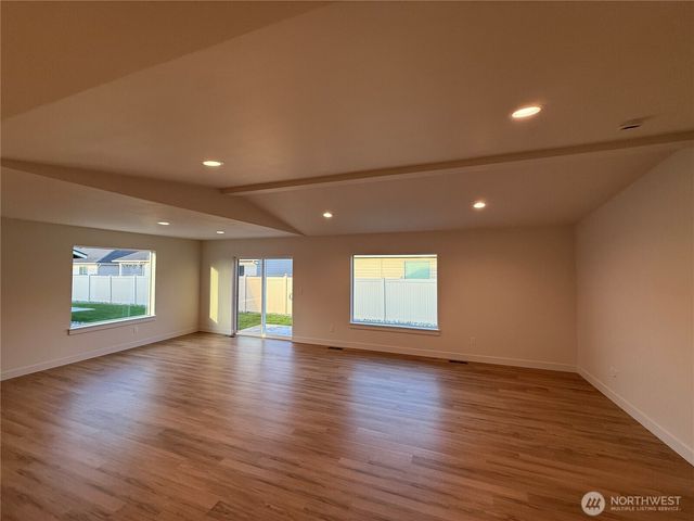 62 Salmon Drive, Wenatchee, WA 98801