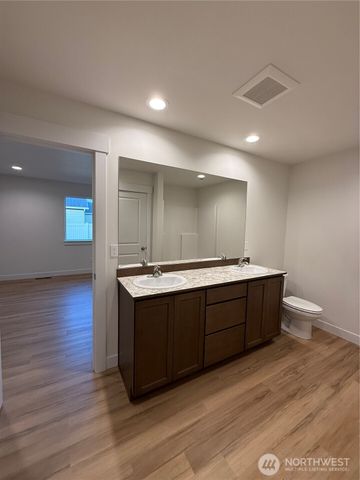 62 Salmon Drive, Wenatchee, WA 98801