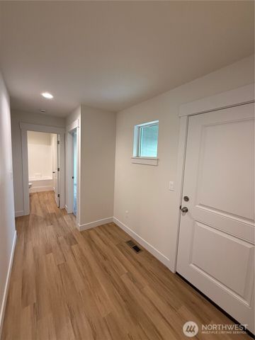 62 Salmon Drive, Wenatchee, WA 98801