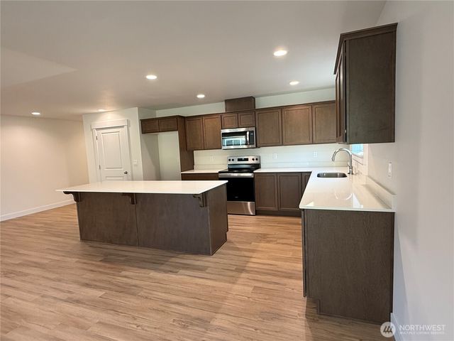 62 Salmon Drive, Wenatchee, WA 98801