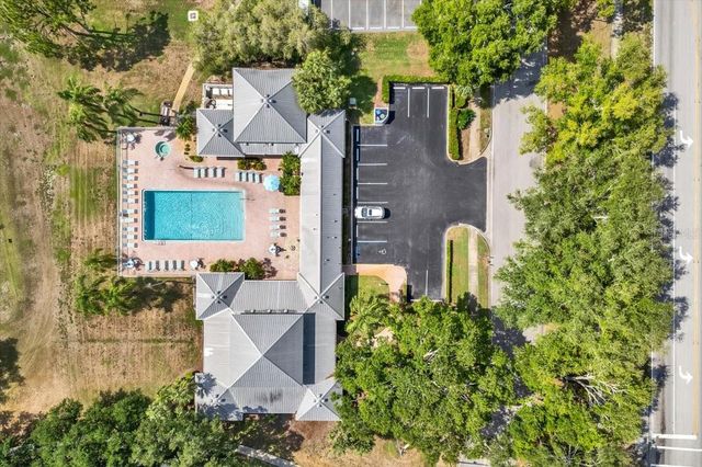 4220 PINEBROOK CIRCLE 11, Bradenton, FL 34209