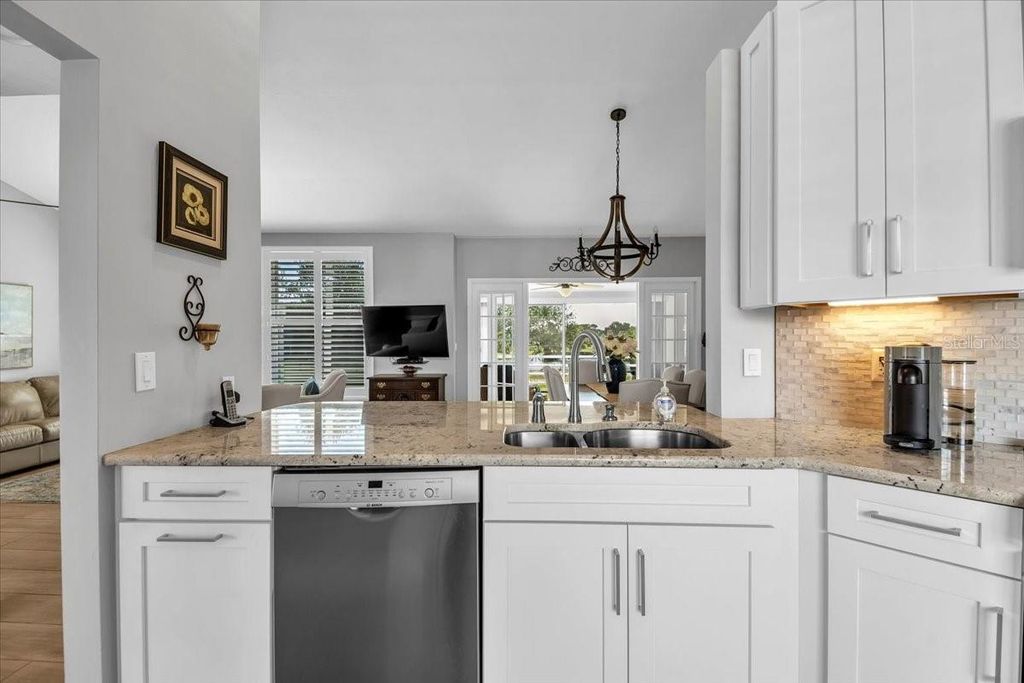 Image 23 of property listing at 4220 PINEBROOK CIRCLE 11, Bradenton, FL 34209