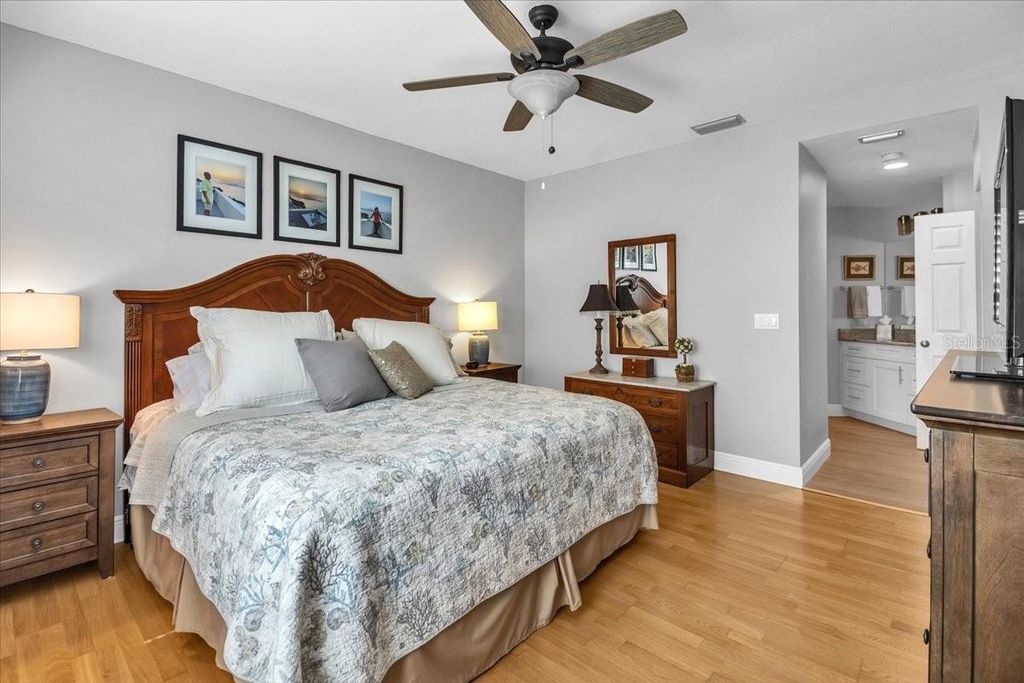 Image 31 of property listing at 4220 PINEBROOK CIRCLE 11, Bradenton, FL 34209