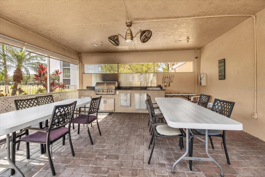 Image 48 of property listing at 4220 PINEBROOK CIRCLE 11, Bradenton, FL 34209